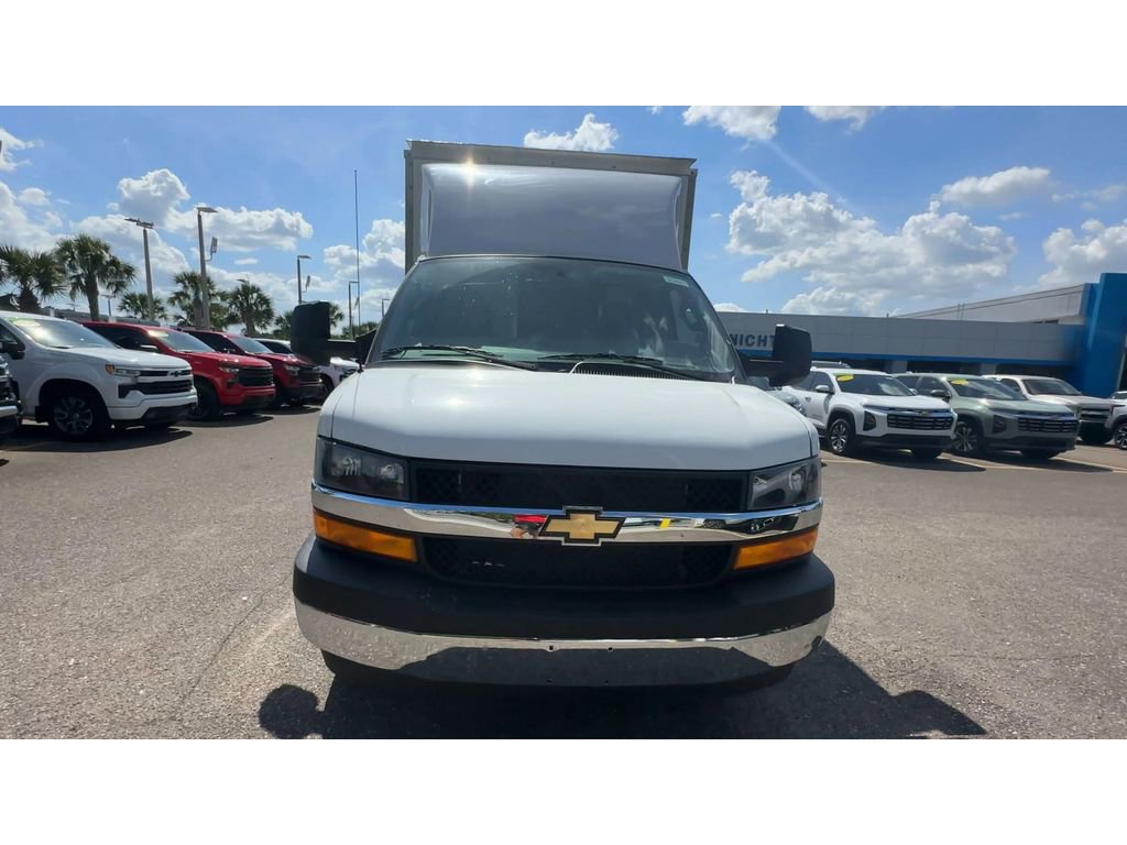 New 2025 Chevrolet Express 3500 w/ Power Convenience Package image 8