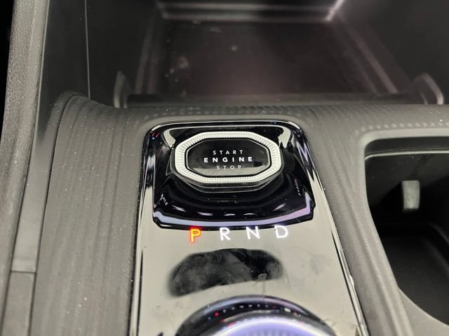 Used 2026 Jeep Cherokee Limited AWD/4WD image 23