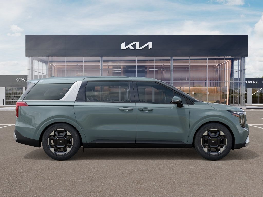 New 2027 Kia Carnival EX FWD image 7