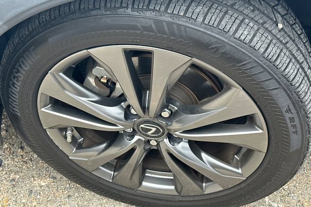 Used 2020 Lexus UX 200 F Sport w/ F Sport Premium Package FWD image 4