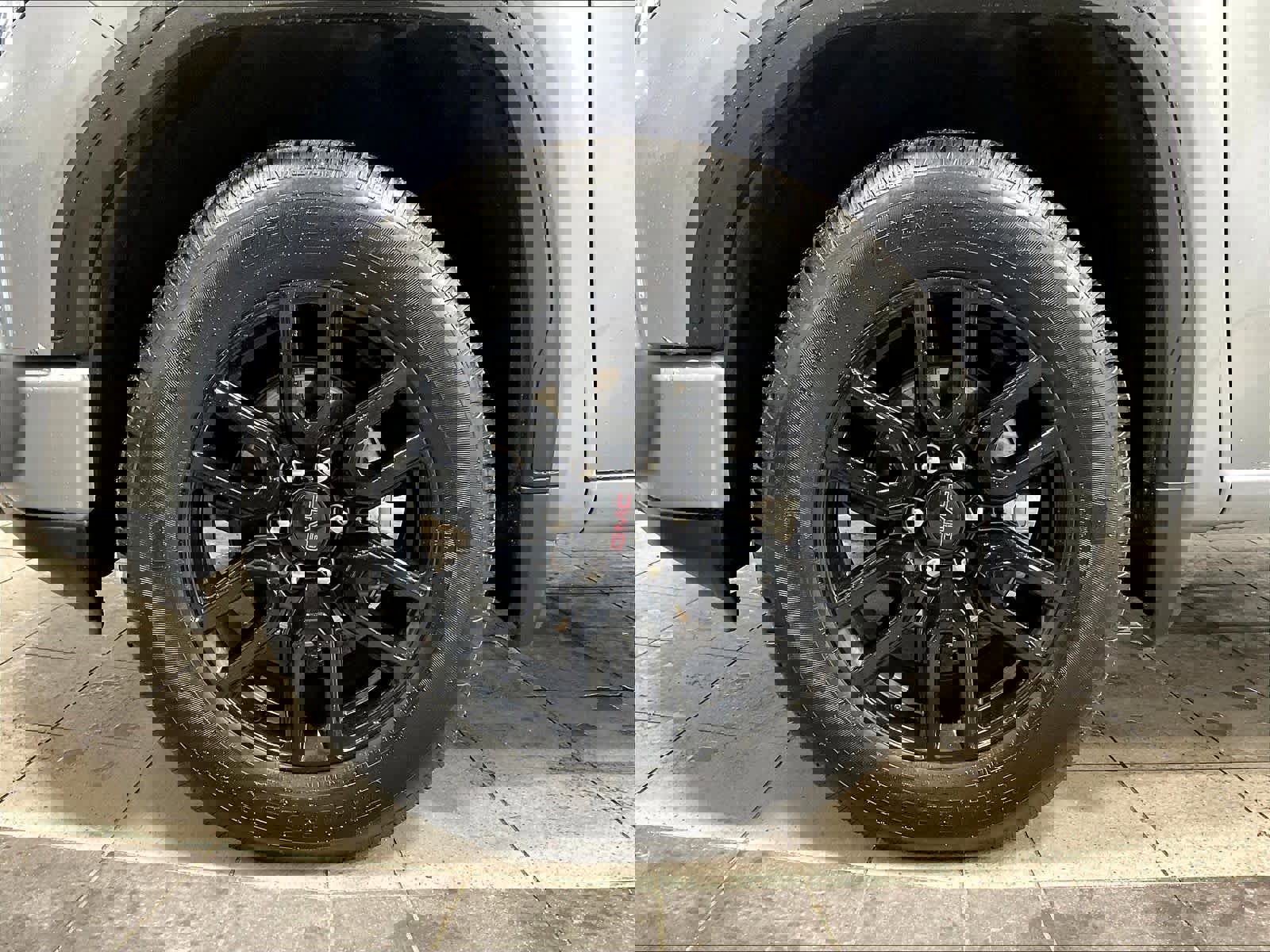 Used 2025 GMC Sierra 1500 Elevation image 7