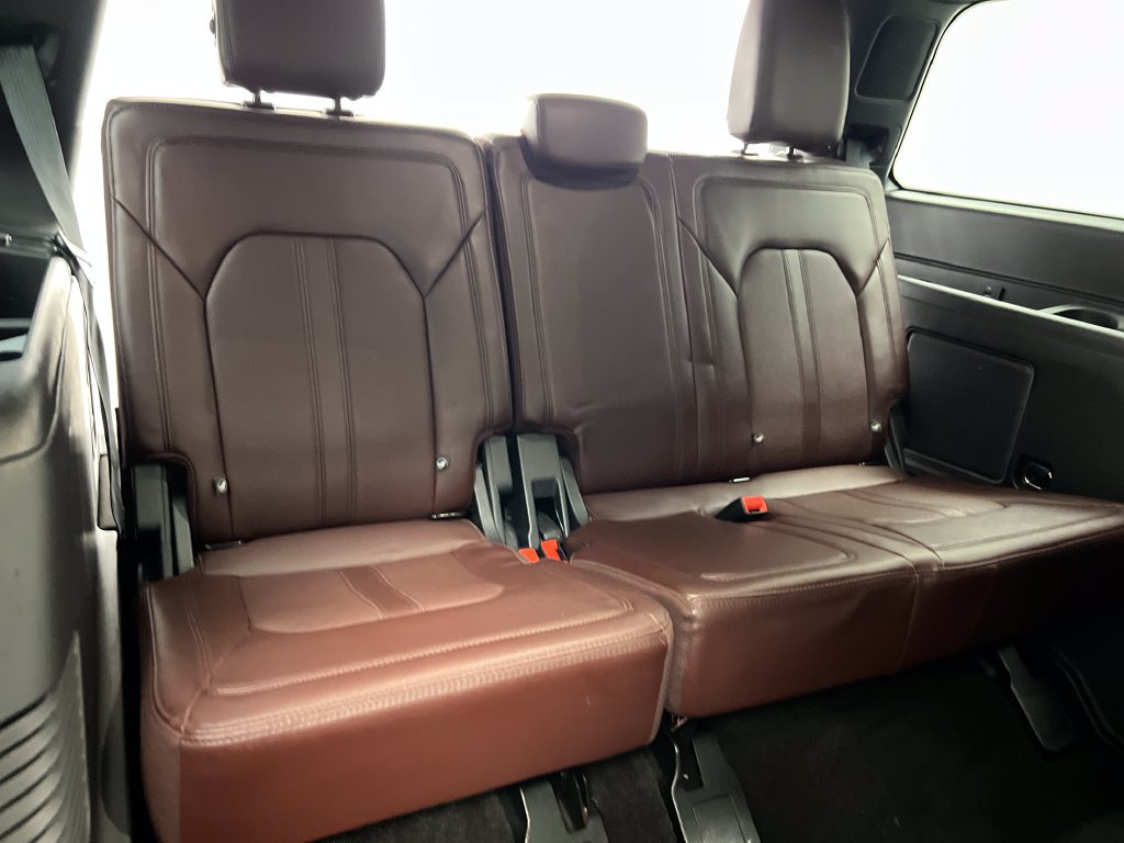 Used 2023 Ford Expedition Limited AWD/4WD image 37