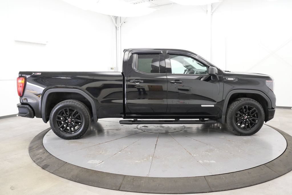 Used 2023 GMC Sierra 1500 Elevation AWD/4WD image 8