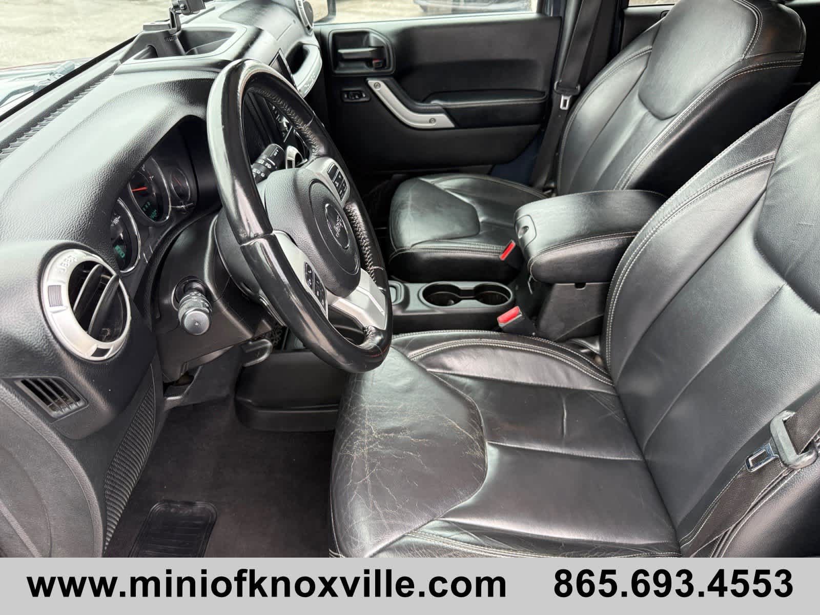 Used 2017 Jeep Wrangler Unlimited Sahara w/ Quick Order Package 24E Chief AWD/4WD image 11