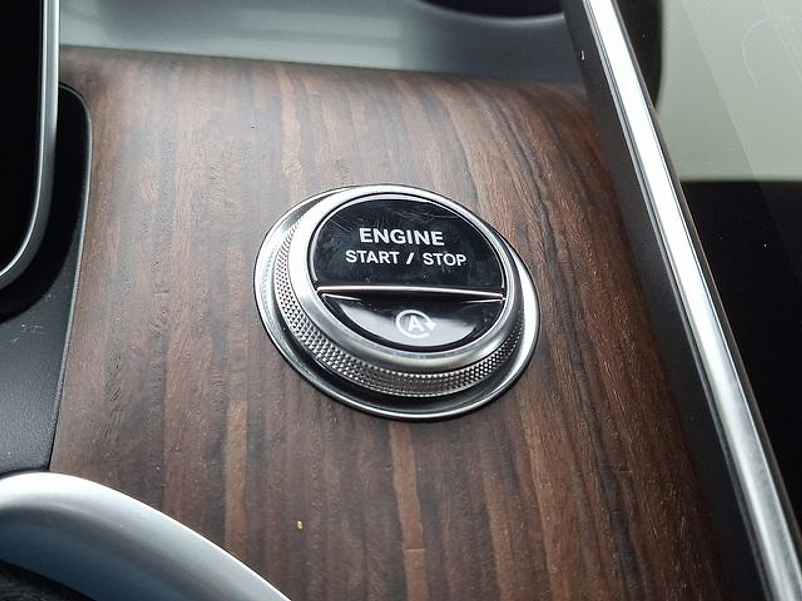 Certified 2026 Mercedes-Benz GLC 300 4MATIC image 17