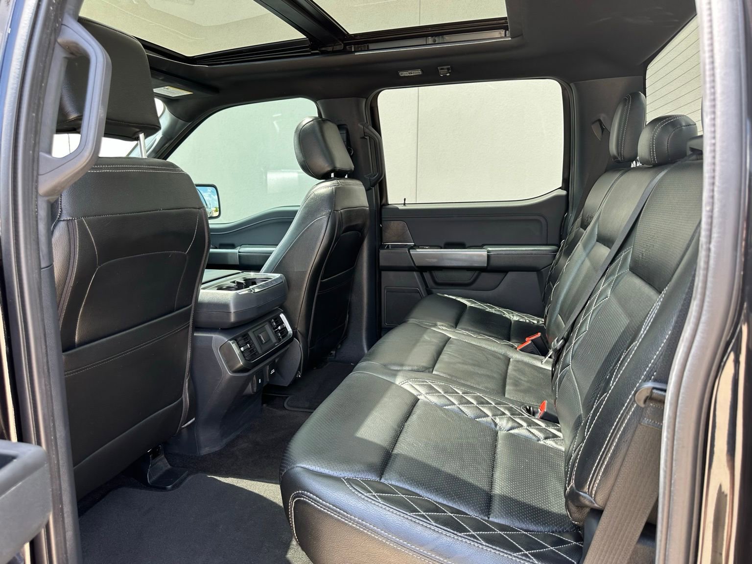 Used 2021 Ford F150 XLT w/ Equipment Group 302A High RWD image 16