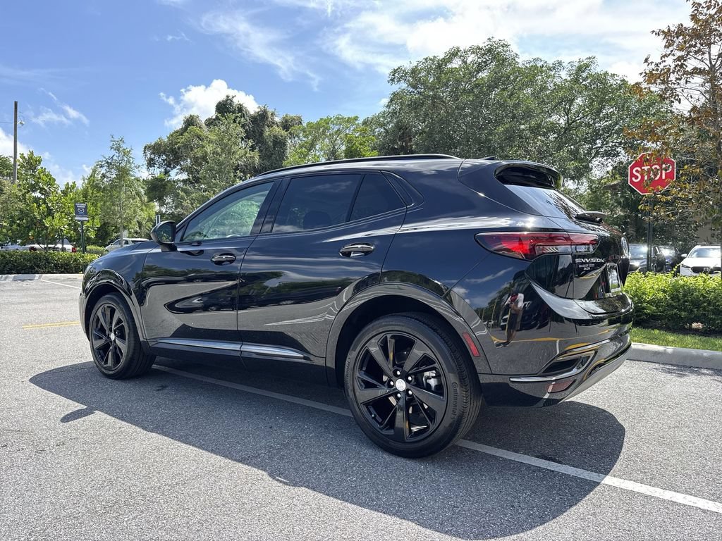 Used 2021 Buick Envision Essence w/ Technology Package I FWD image 26