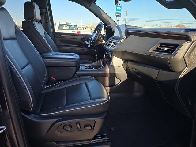 Used 2024 Chevrolet Tahoe Premier w/ Premium Package AWD/4WD image 25
