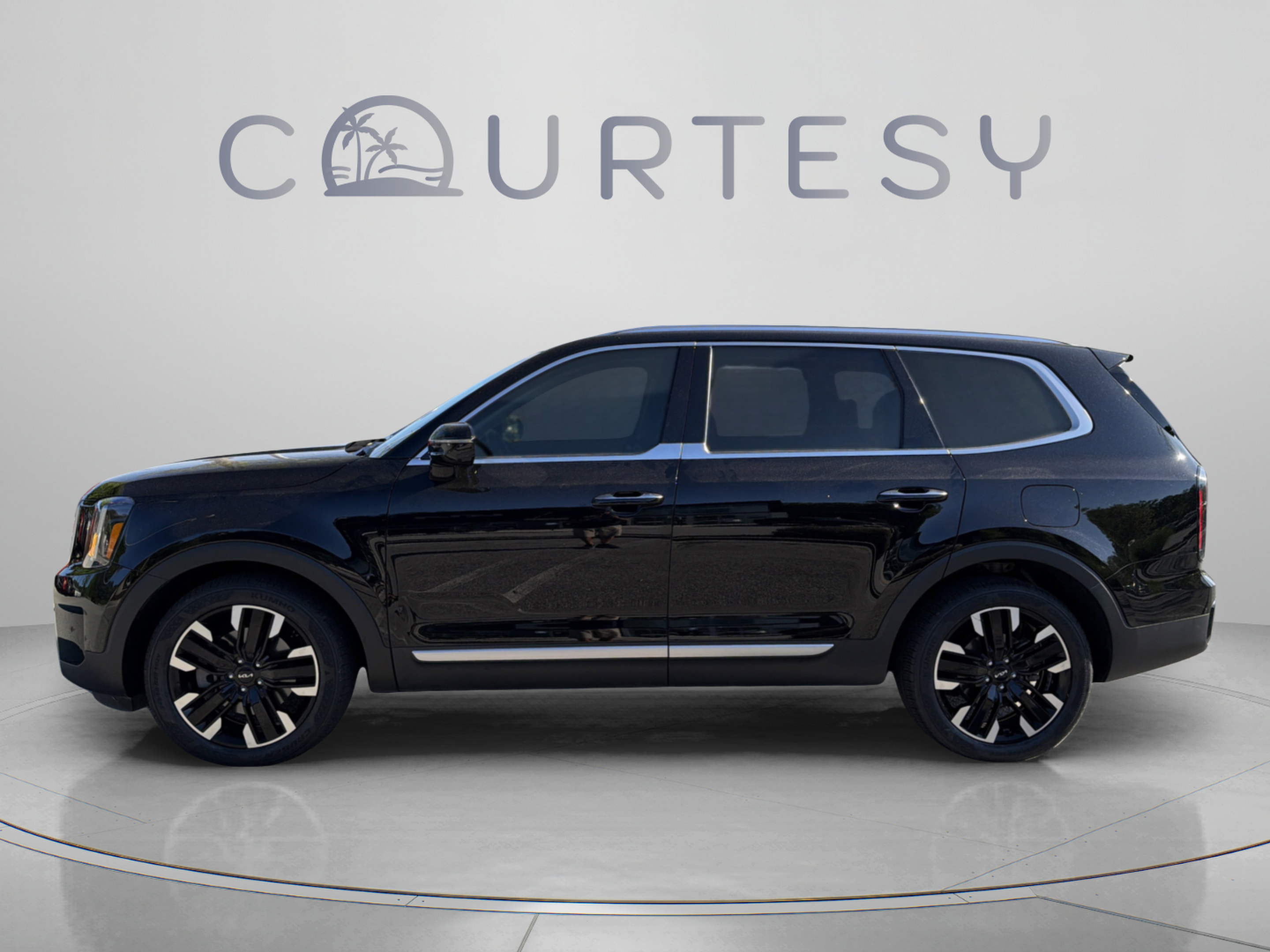 Used 2024 Kia Telluride SX Prestige AWD/4WD image 2