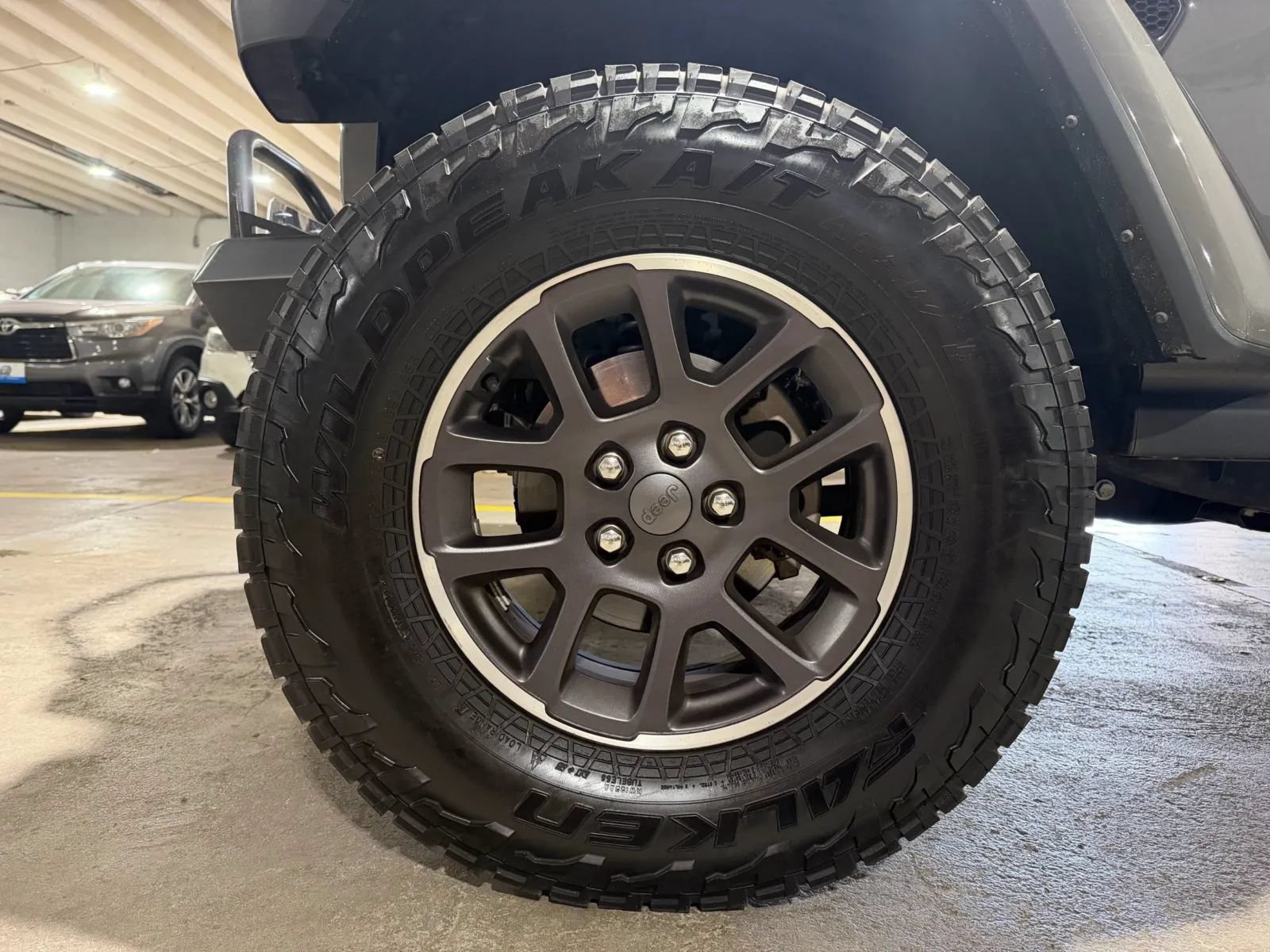 Used 2022 Jeep Gladiator Overland w/ Popular Equipment Package AWD/4WD image 17