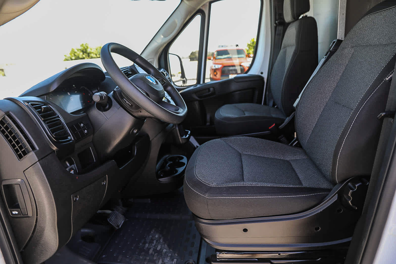 Used 2023 RAM ProMaster 1500 FWD image 17