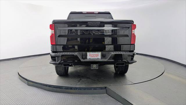 Used 2023 Chevrolet Silverado 1500 LT Trail Boss w/ LT Trail Boss Premium Package AWD/4WD image 7