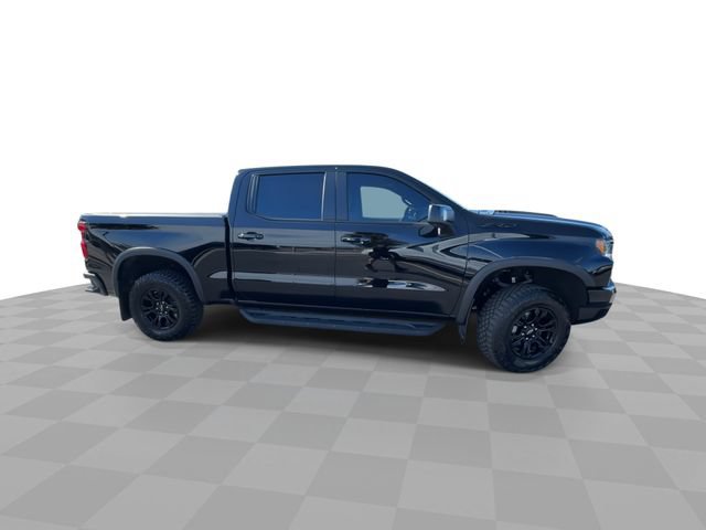 Used 2025 Chevrolet Silverado 1500 ZR2 w/ Technology Package AWD/4WD image 6