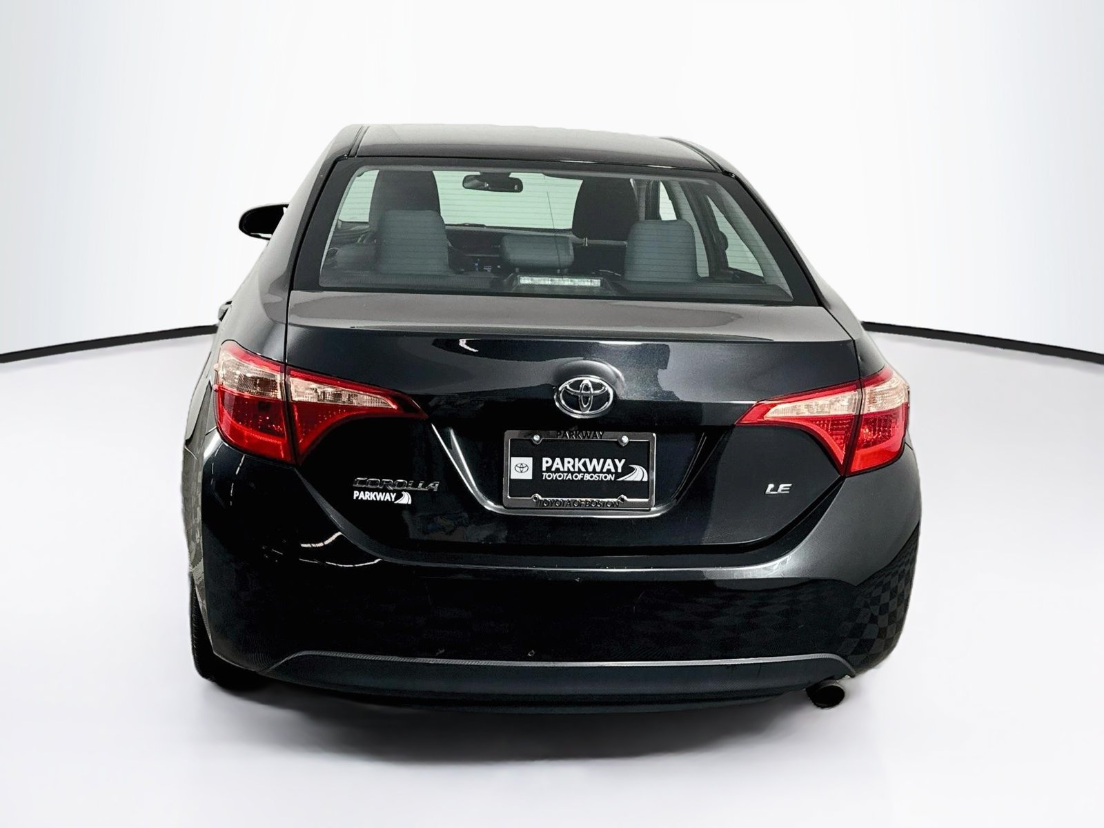 Used 2018 Toyota Corolla LE FWD image 21