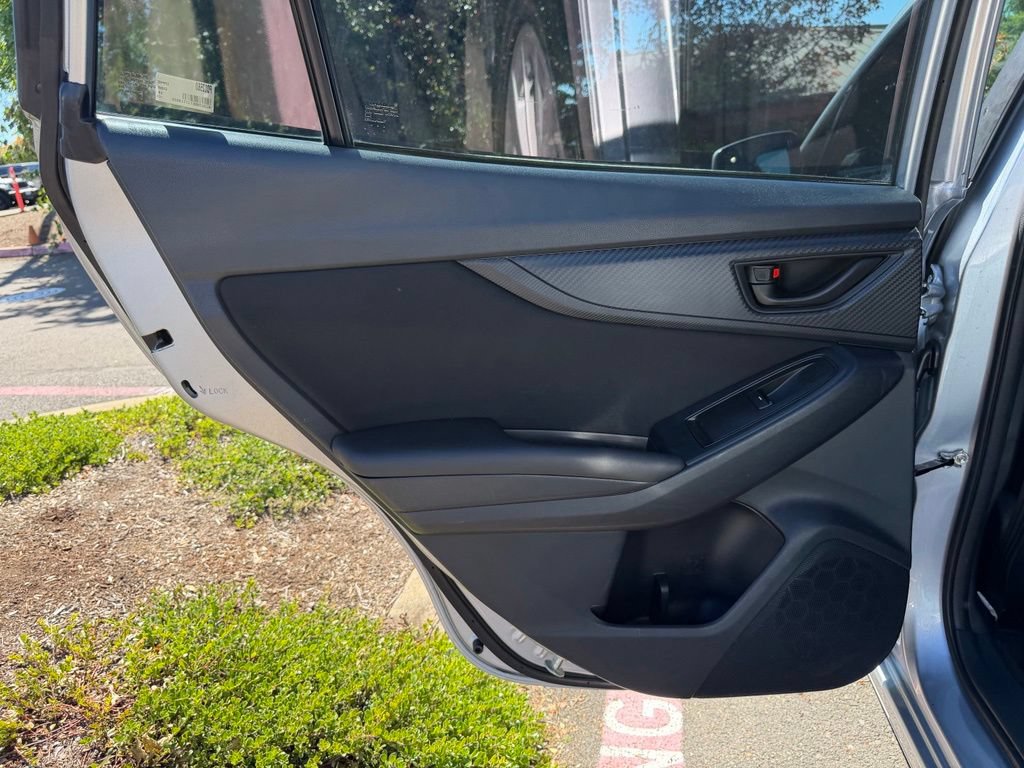 Used 2018 Subaru Impreza 2.0i Premium w/ Eyesight & BSD & Rcta AWD/4WD image 29