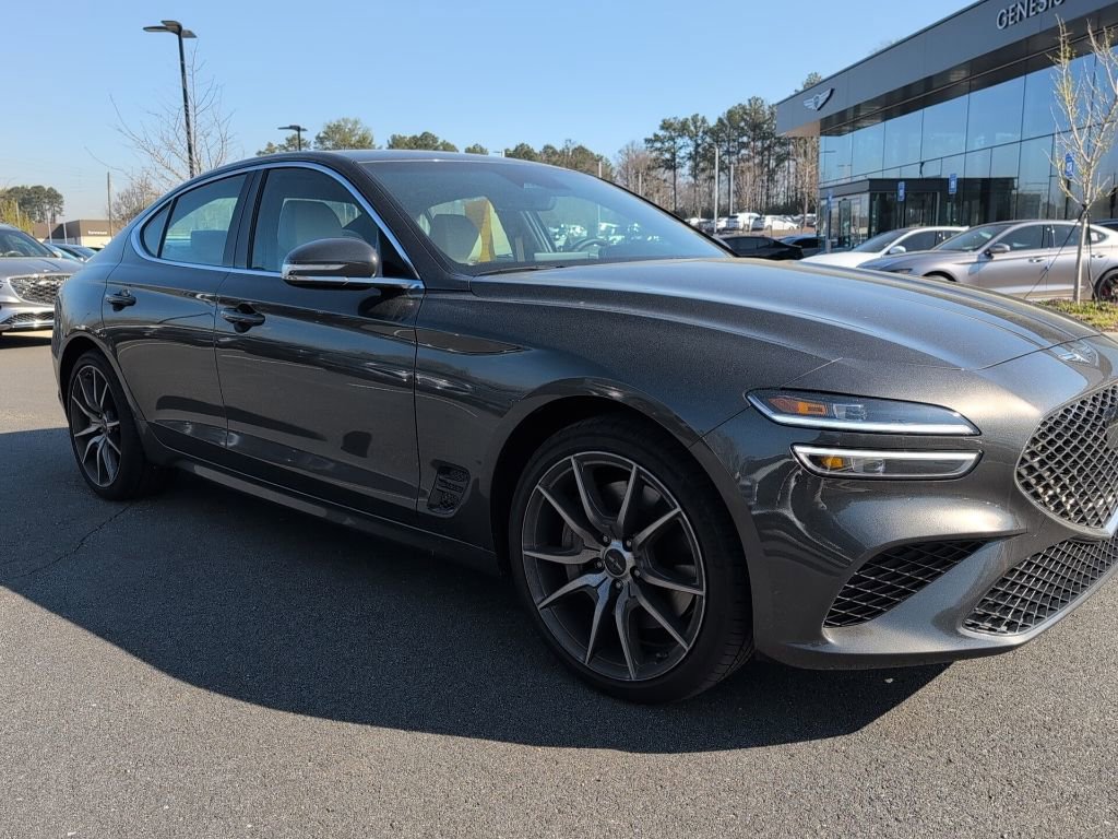 Used 2026 Genesis G70 2.5T image 1