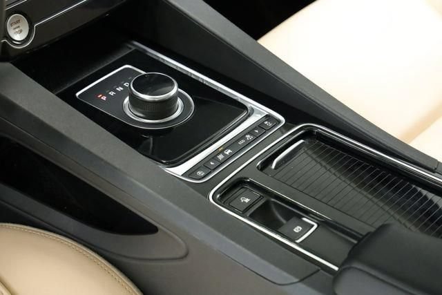 Used 2020 Jaguar F-PACE Premium AWD/4WD image 21