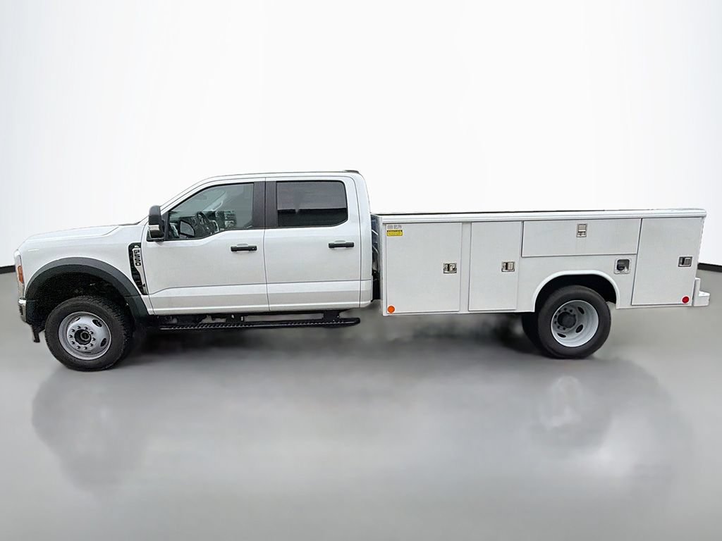 New 2026 Ford F550 4x4 Crew Cab image 12