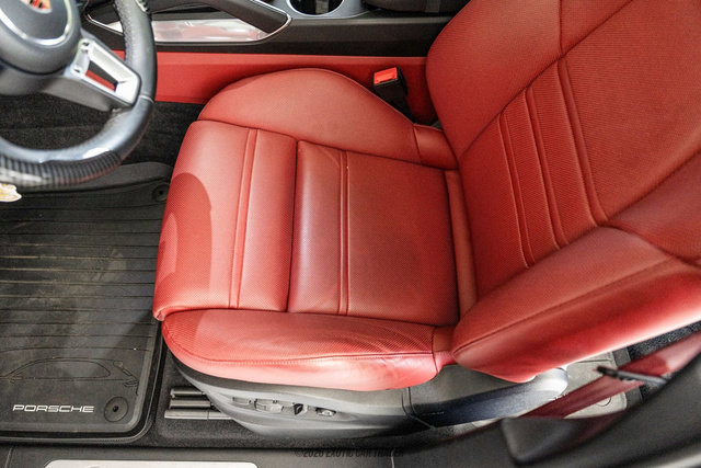 Used 2023 Porsche Cayenne Turbo AWD/4WD image 23