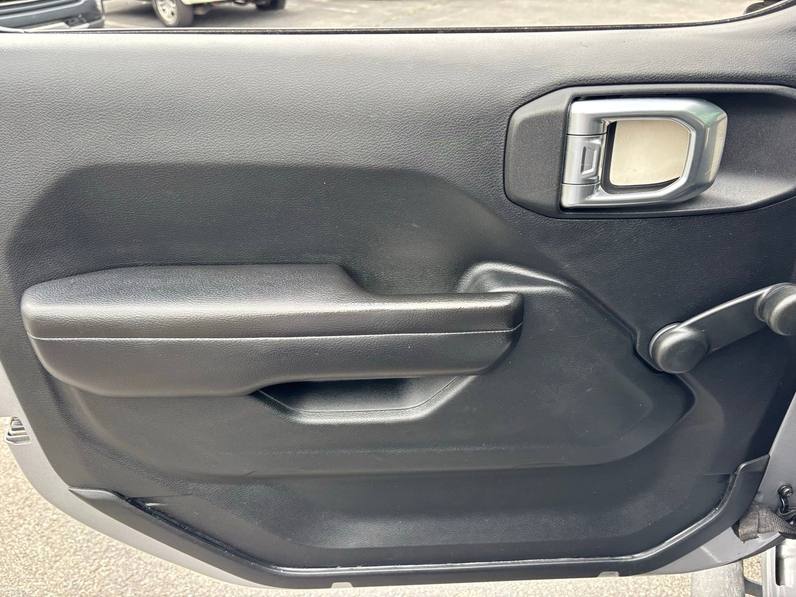 Used 2018 Jeep Wrangler Unlimited Sport image 16