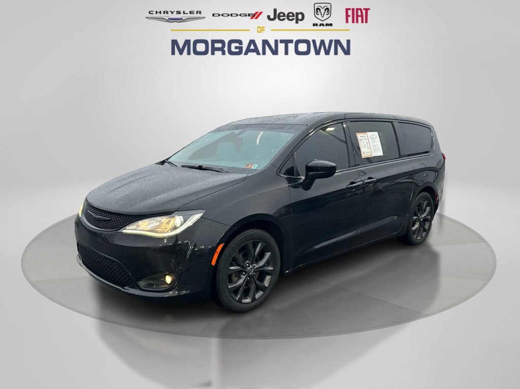 Used 2020 Chrysler Pacifica Touring w/ S Appearance Package