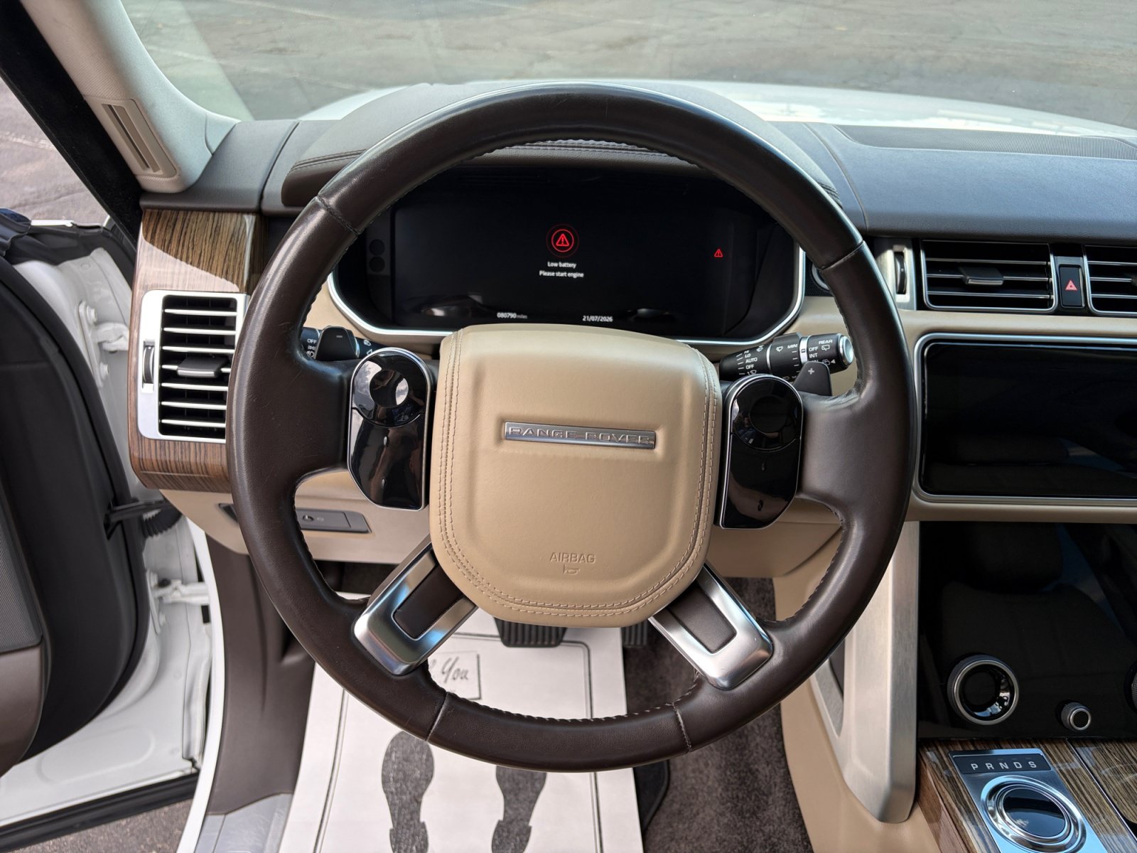 Used 2018 Land Rover Range Rover Supercharged AWD/4WD image 9