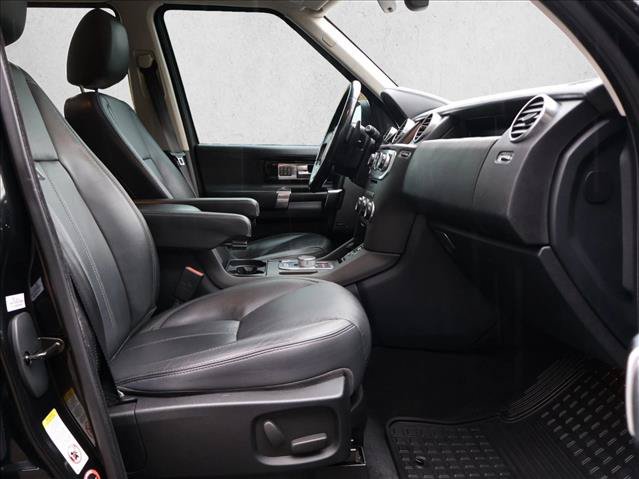 Used 2016 Land Rover LR4 HSE LUX AWD/4WD image 27