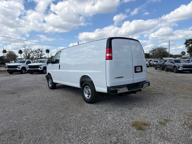 New 2026 Chevrolet Express 3500 w/ Driver Convenience Package RWD image 9
