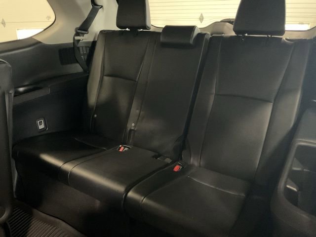 Used 2024 Toyota Grand Highlander AWD image 19