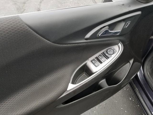 Used 2023 Chevrolet Malibu LT FWD image 11