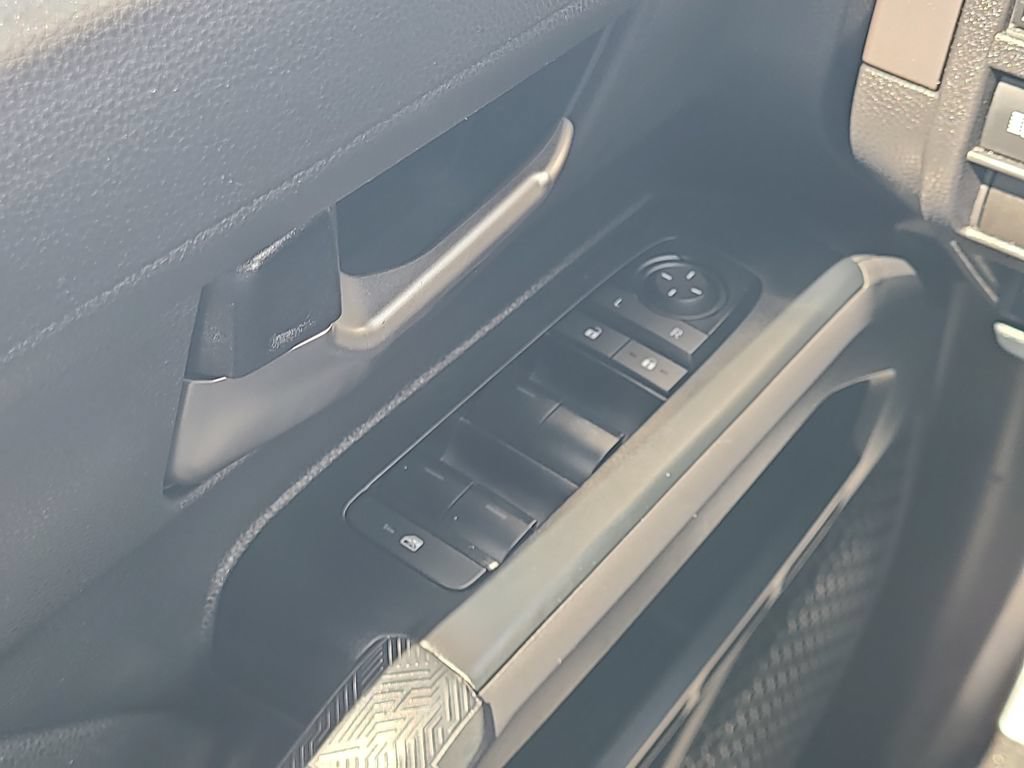 Certified 2025 Toyota Tacoma TRD Sport RWD image 18