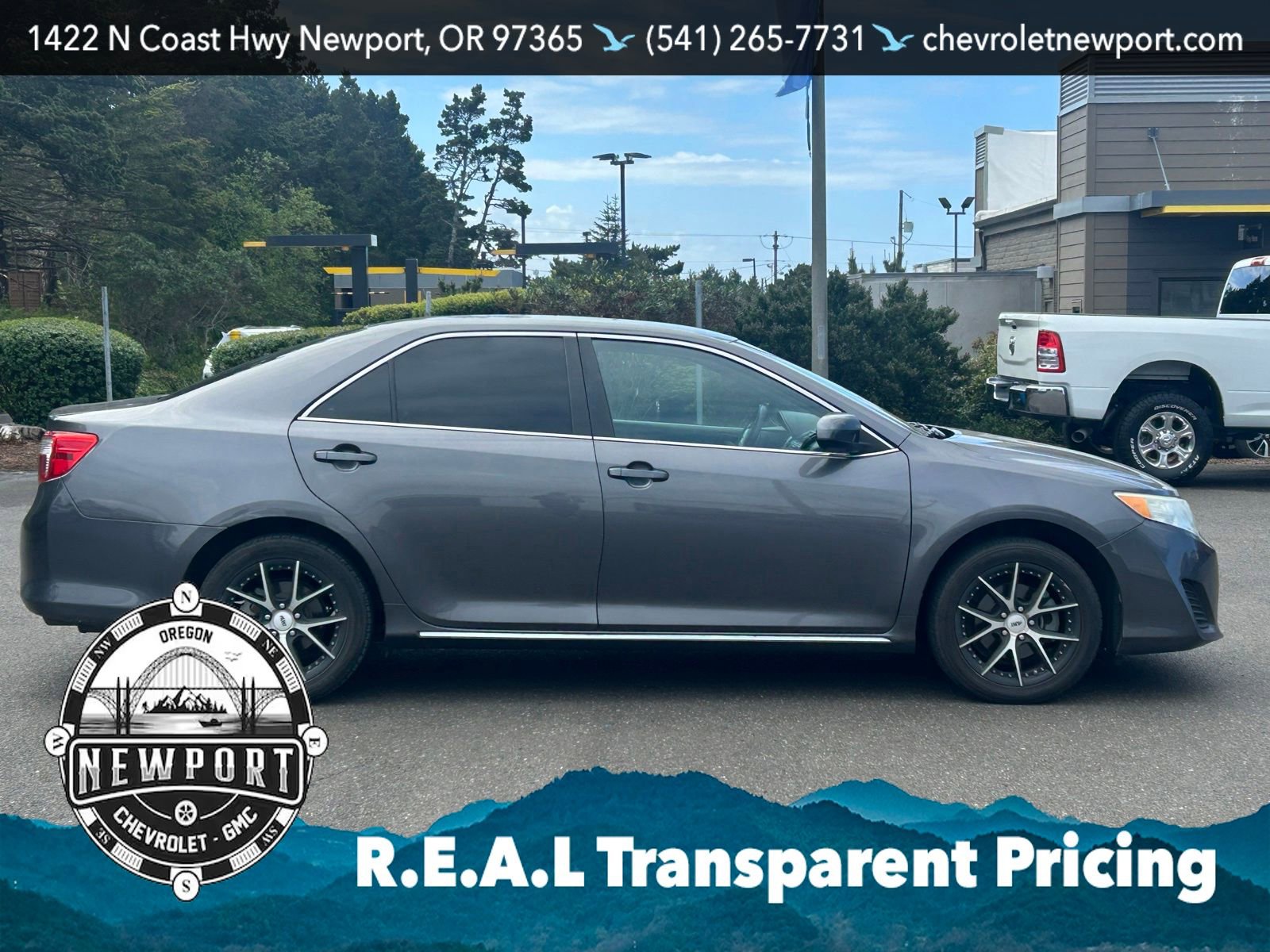 Used 2014 Toyota Camry LE FWD image 8