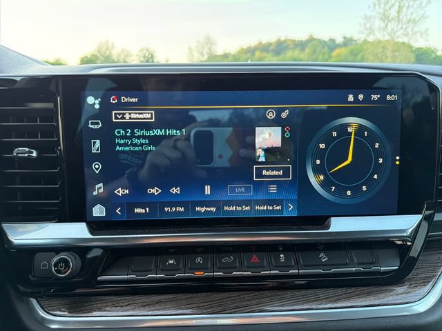 Used 2024 Chevrolet Silverado 1500 LT AWD/4WD image 18