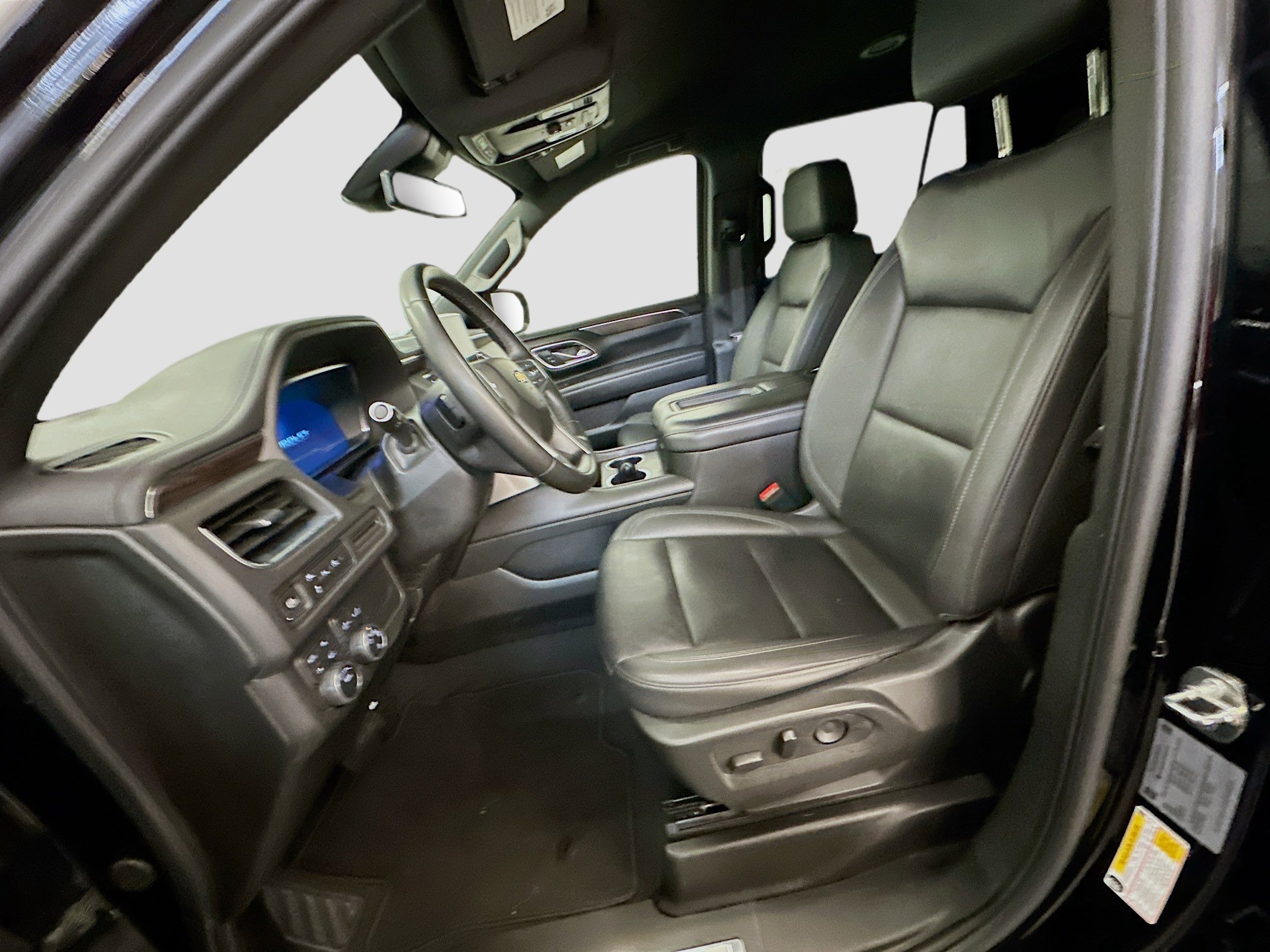 Used 2024 Chevrolet Tahoe LT image 13