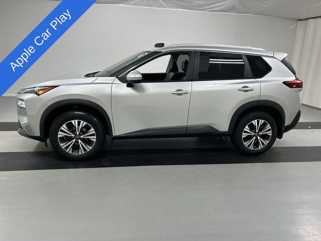 Used 2023 Nissan Rogue SV w/ SV Premium B Package image 6