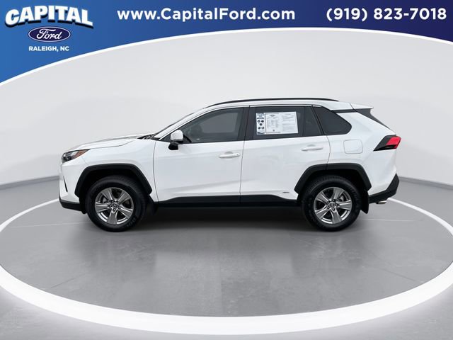 Used 2023 Toyota RAV4 XLE w/ Convenience Package image 5