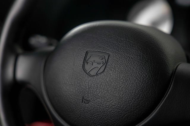 Used 2002 Dodge Viper GTS RWD image 17
