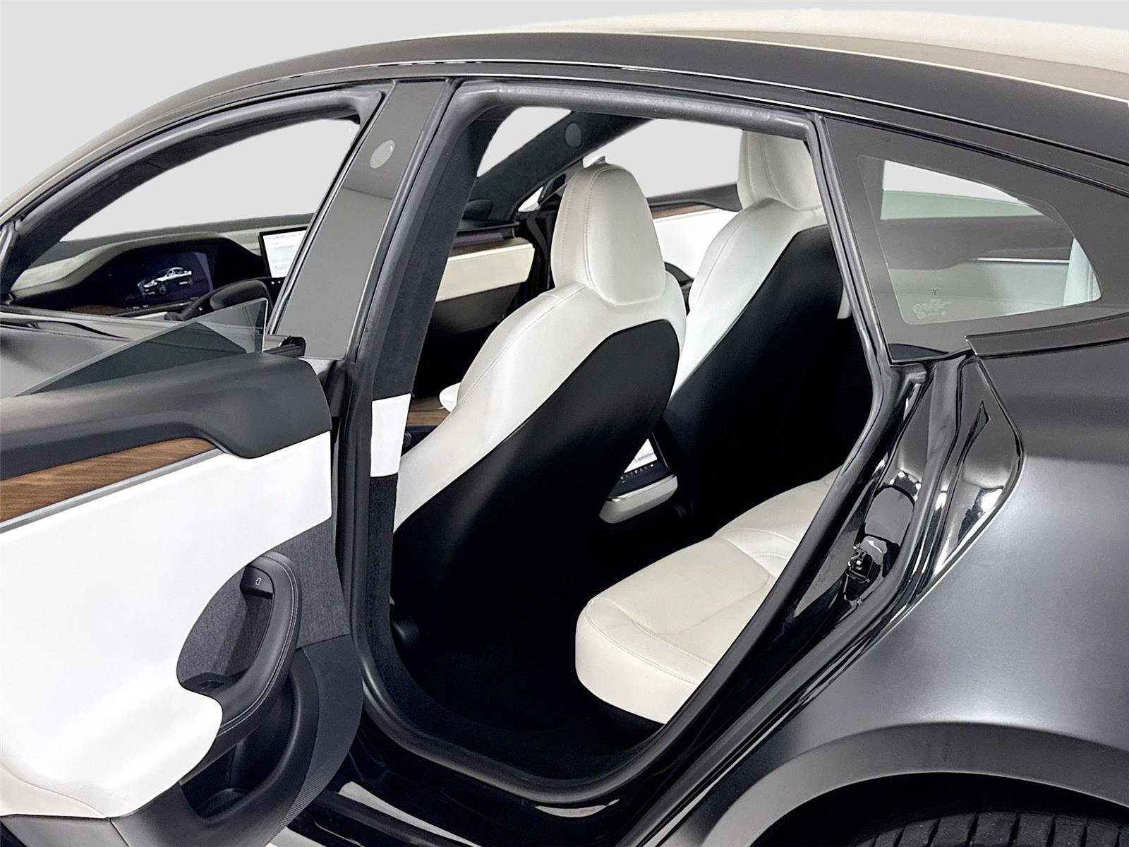 Used 2021 Tesla Model S Long Range image 29