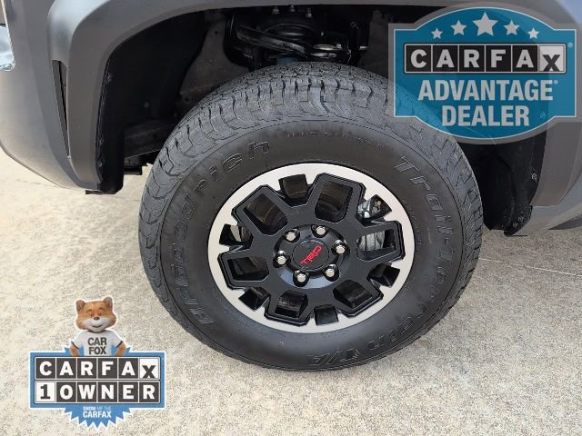 Used 2025 Toyota Tacoma TRD Off-Road image 3