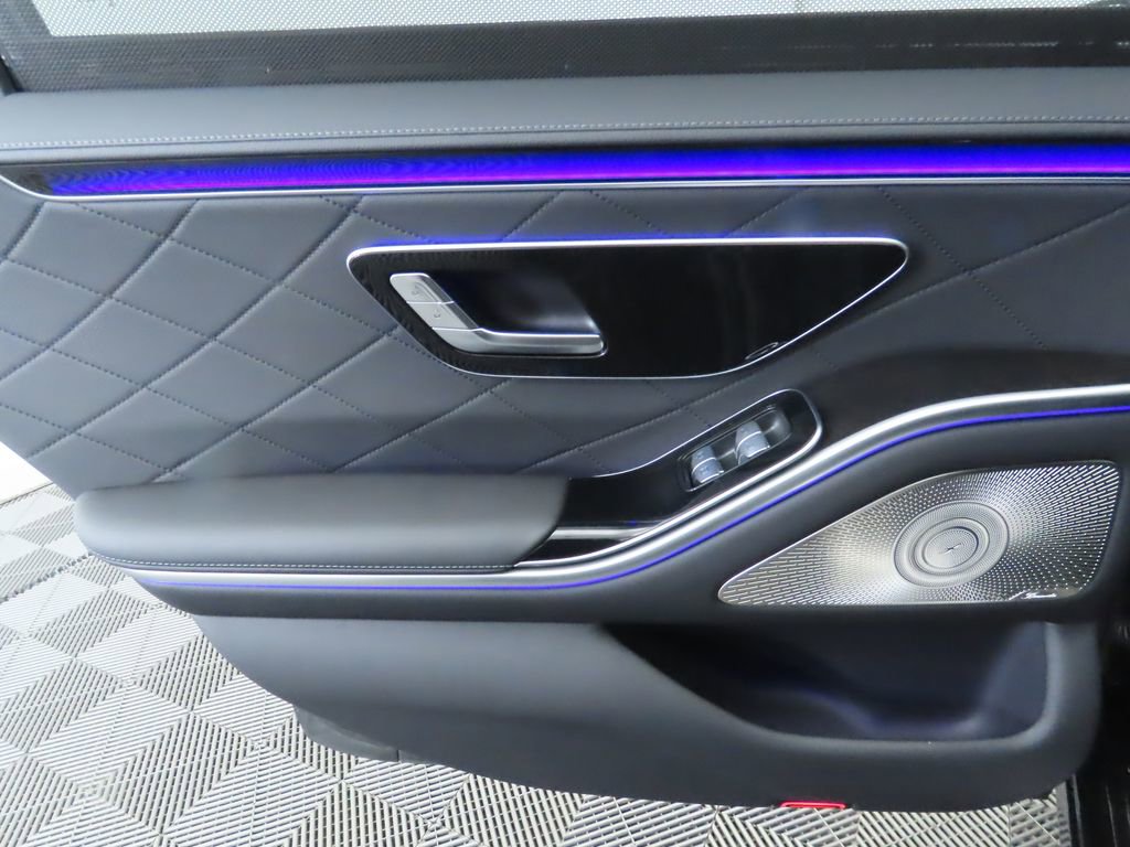 New 2026 Mercedes-Benz S 580e 4MATIC Sedan image 28