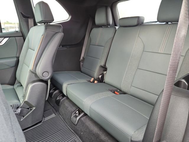 New 2026 GMC Acadia AT4 w/ LPO, All-Weather Package image 20