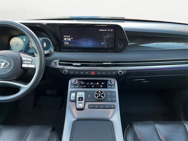 Used 2023 Hyundai Palisade Calligraphy image 12