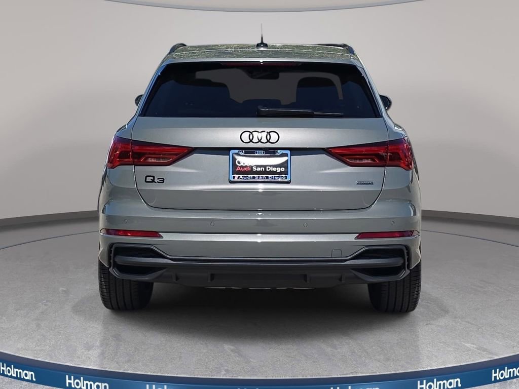 Certified 2025 Audi Q3 2.0T Premium w/ Convenience Package image 6