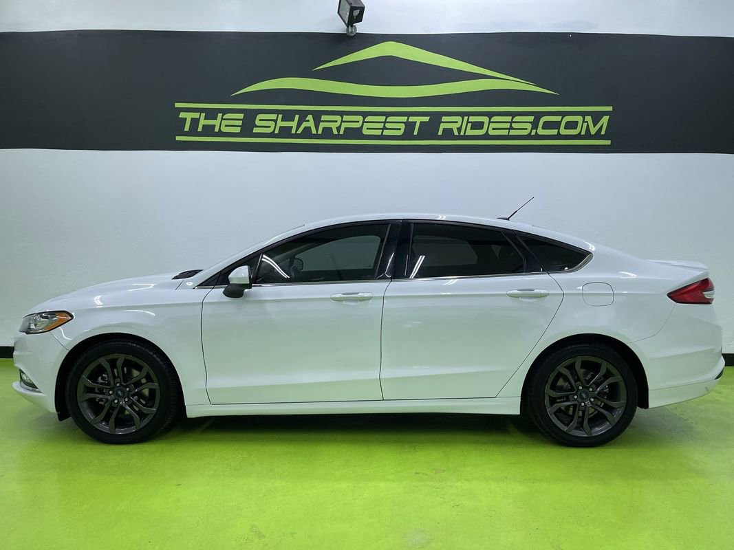 Used 2018 Ford Fusion SE w/ Equipment Group 201A image 6