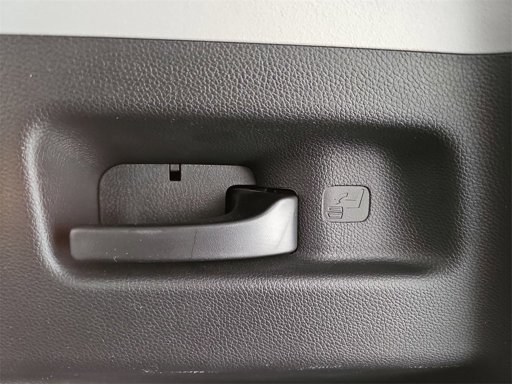 Used 2020 Honda CR-V EX-L image 16