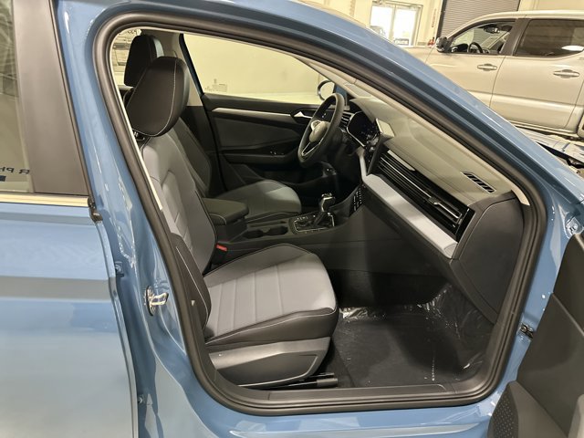 New 2026 Volkswagen Jetta SE image 36