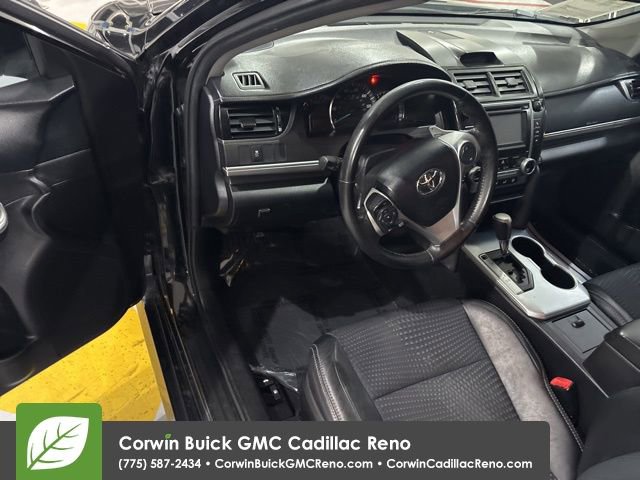 Used 2013 Toyota Camry SE image 11