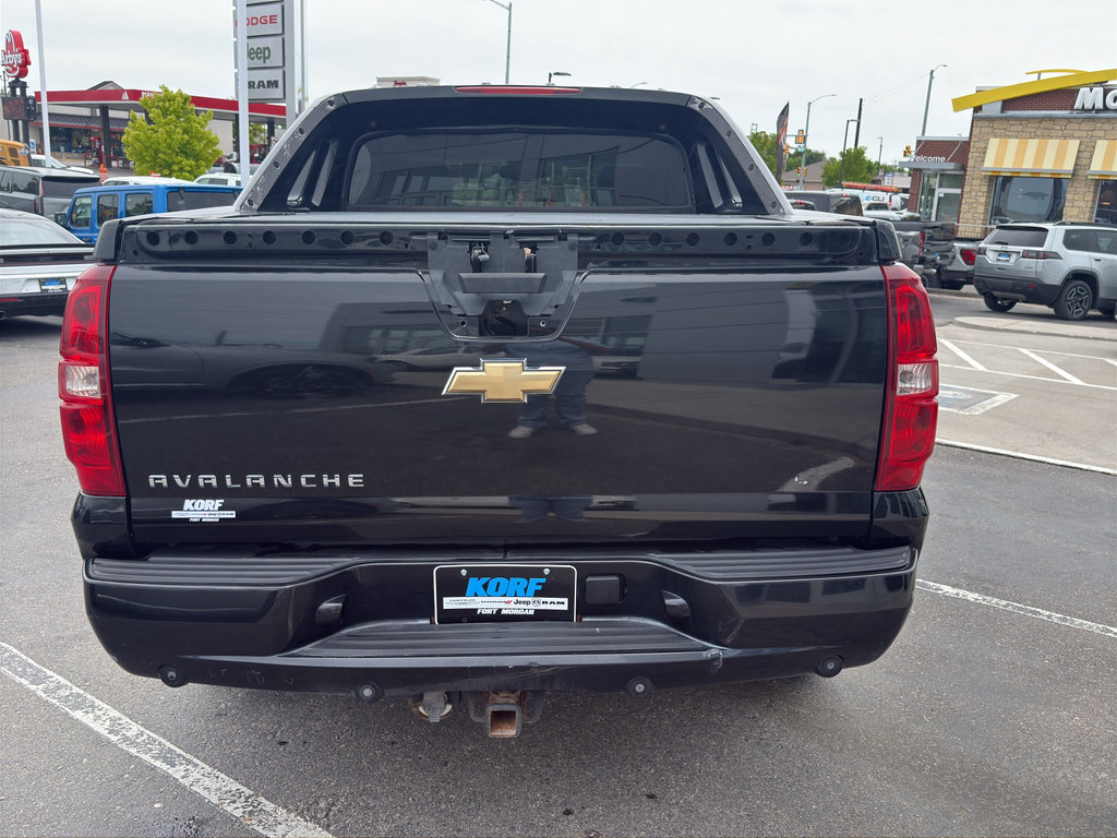 Used 2008 Chevrolet Avalanche LT w/ LT Preferred Equipment Group AWD/4WD image 4