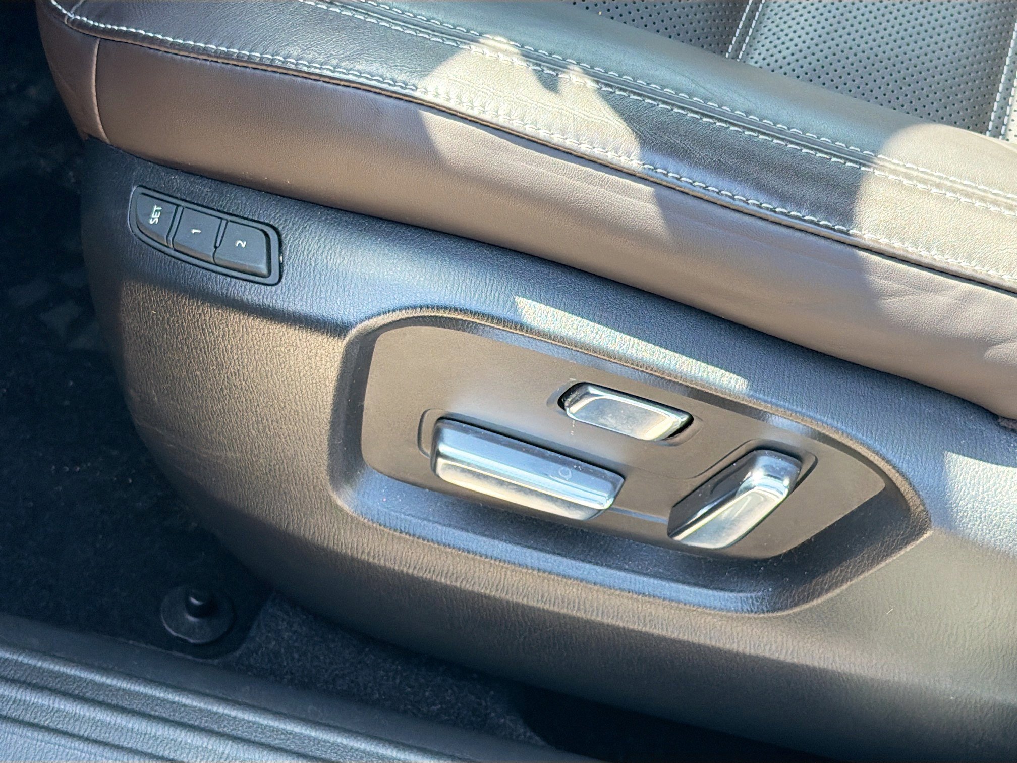 Used 2025 MAZDA CX-5 Signature image 25