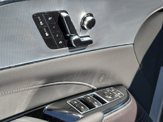 Certified 2024 Cadillac Lyriq Tech AWD/4WD image 25